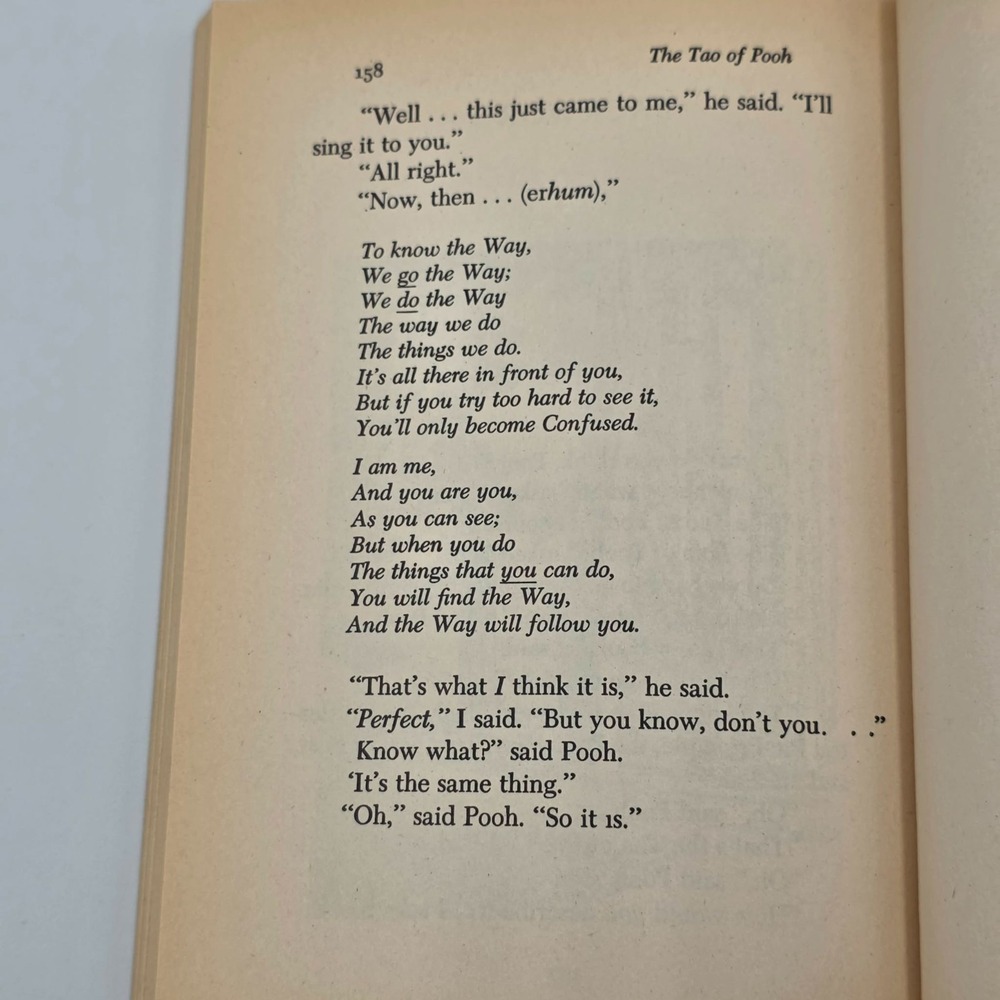 The Tao of Pooh (Winnie-the-Pooh) by Benjamin Hoff Penguin Books Published 1983 - Picture 6 of 7